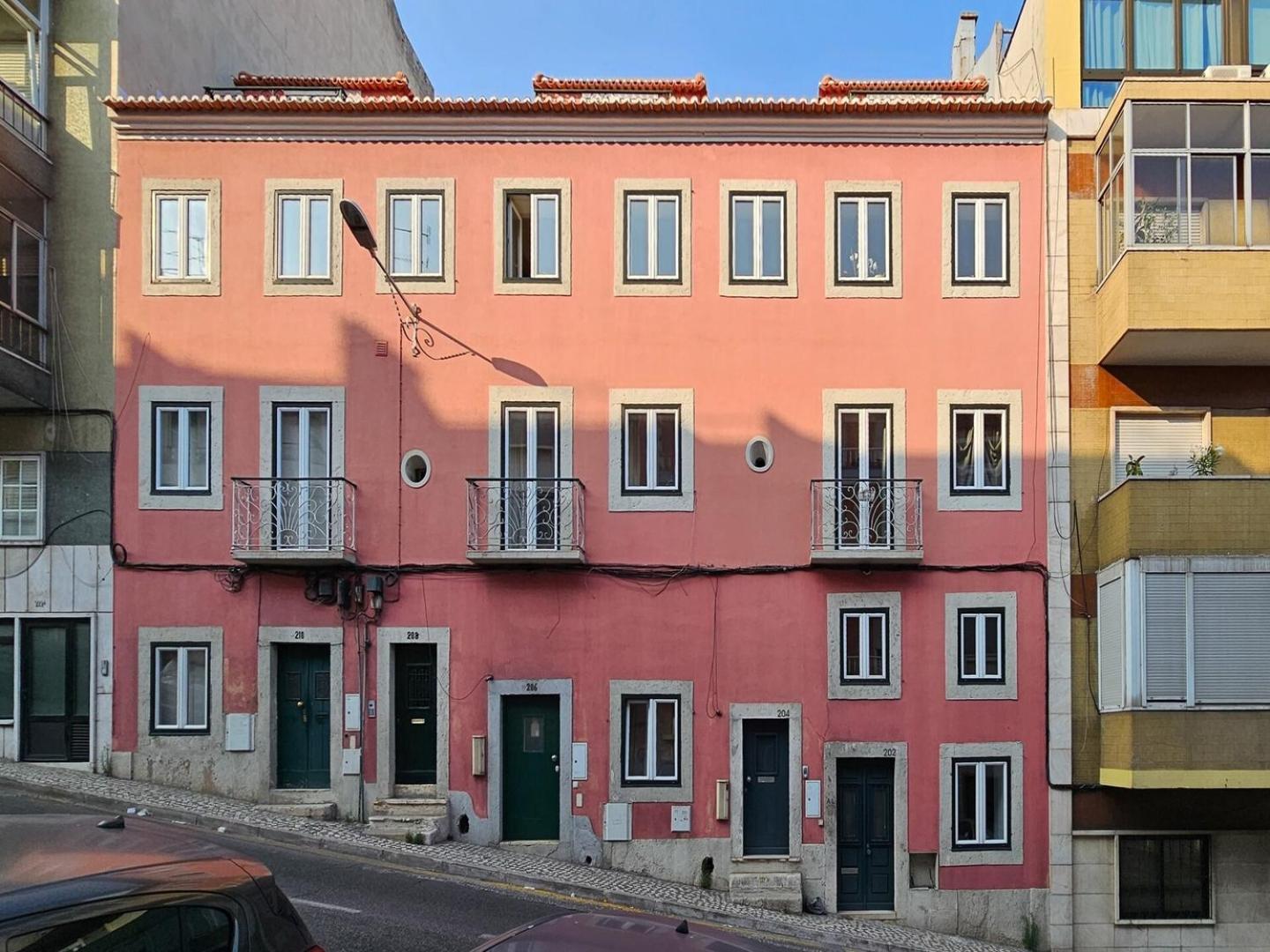 Ground Floor With Private Patio And Ac Apartamento *